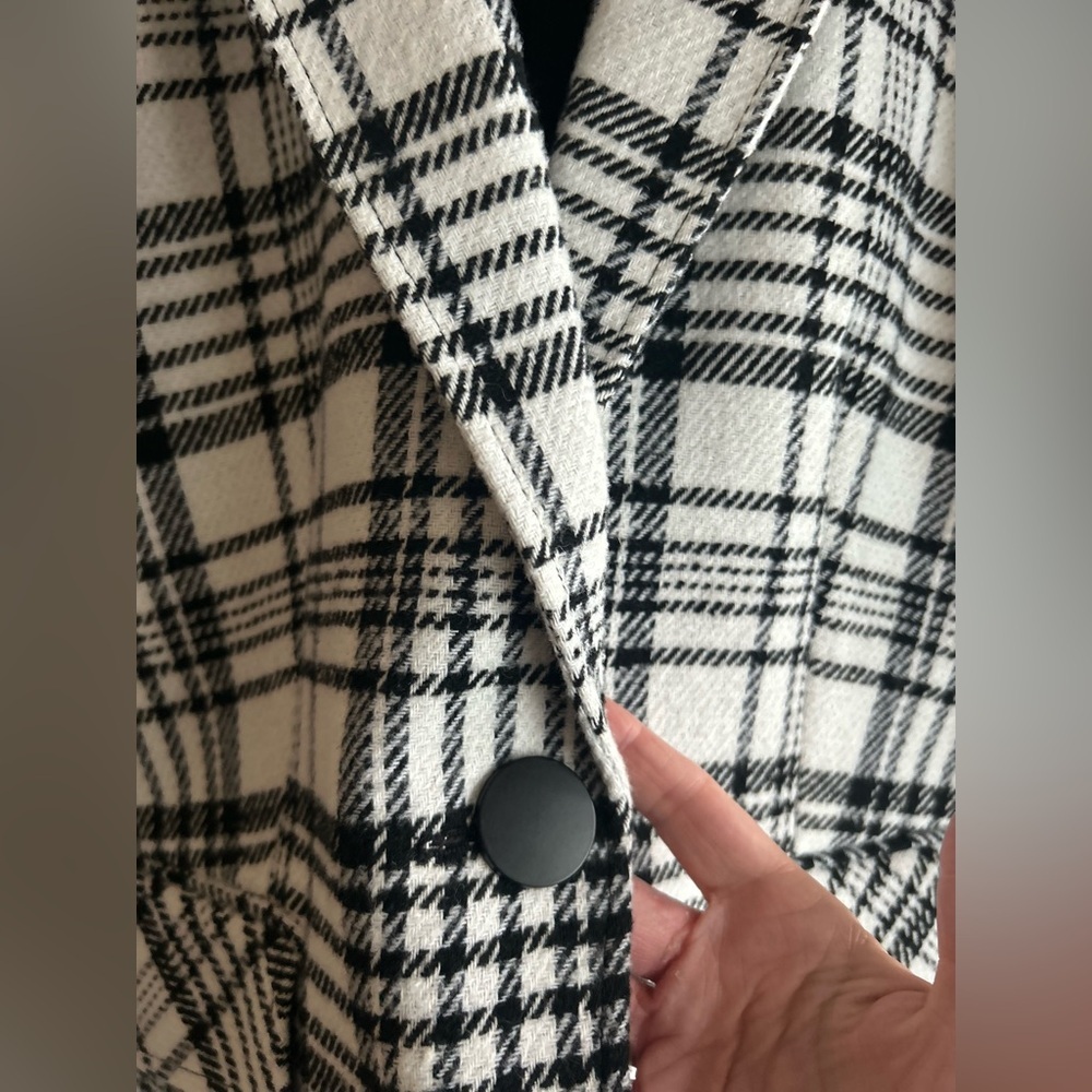 Charlie B. plaid blazer / new - Picture 5 of 15